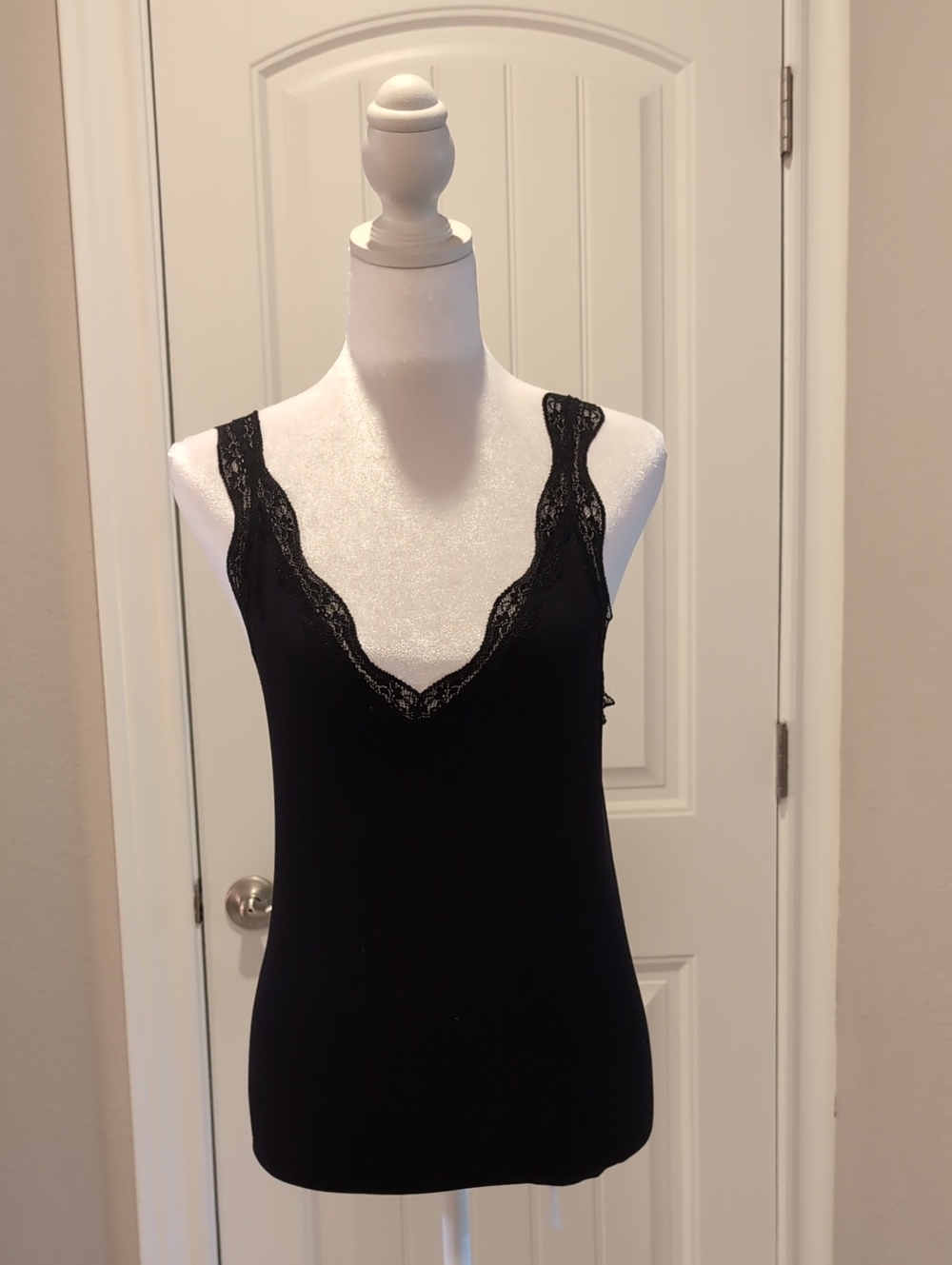 wild fable Black Lace-Trim Camisole